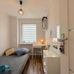 Sensational Room 10 Min To Old Town Gdansk,Pkp & Shopping Mall